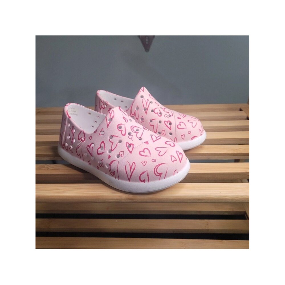 Toms Pink Heart Print Slip-Ons for Kids